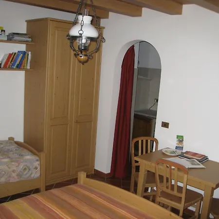 Alojamento de Acomodação e Pequeno-almoço Sot I Volz - 3*